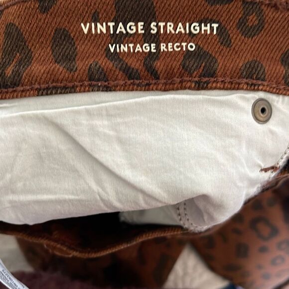 Universal Thread Denim Jeans. Cheetah Print. Vintage Straight.‎ Size 00/24R - Picture 9 of 10
